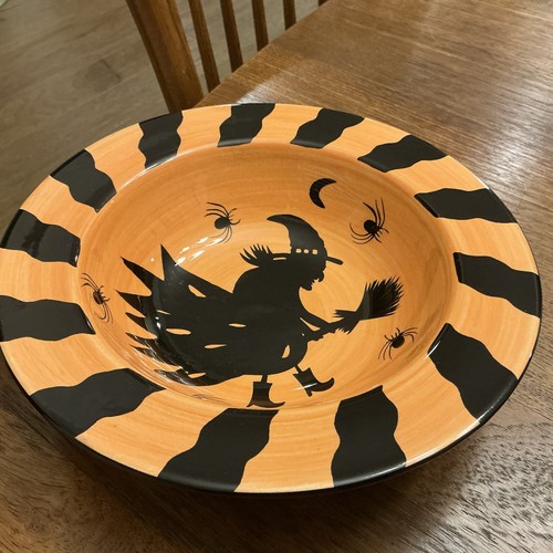 Laurie gates halloween - gates,